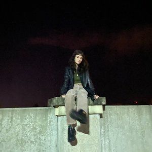 Meet your Posher, Frances